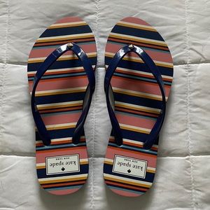 Kate Spade Flyaway Flip Flop Sandals.      NWOT